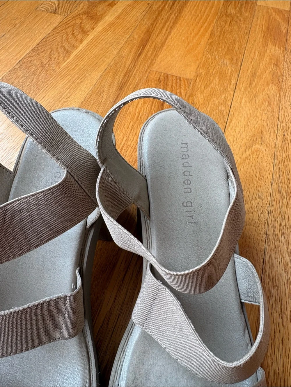Madden Girl Templee lug Sole Sandals- Chunky Platform Sandals in Taupe